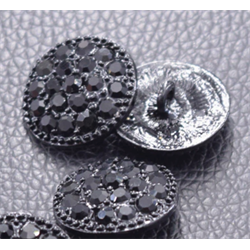 BLINGKNAPP  Svart strass 